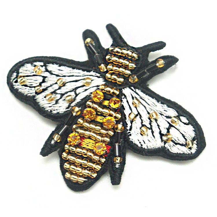 廠家直銷(xiāo)立體手工釘珠繡印度絲蜜蜂布貼輔料服裝鞋包批發(fā)